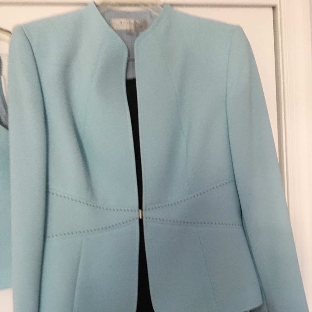 Ladies 3 piece suit